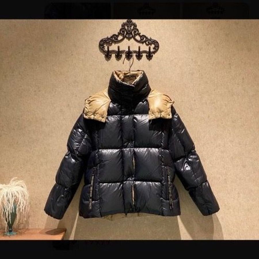 Moncler爆款22fw黑金Parana羽絨外套2碼 胸圍122cm 衣長72cm 95新 配件塵袋衣架-1