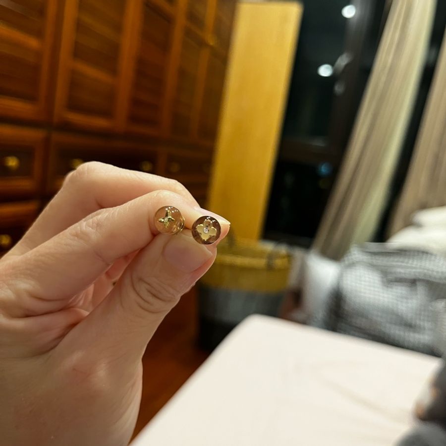 LV復古粉色壓克力耳環-3