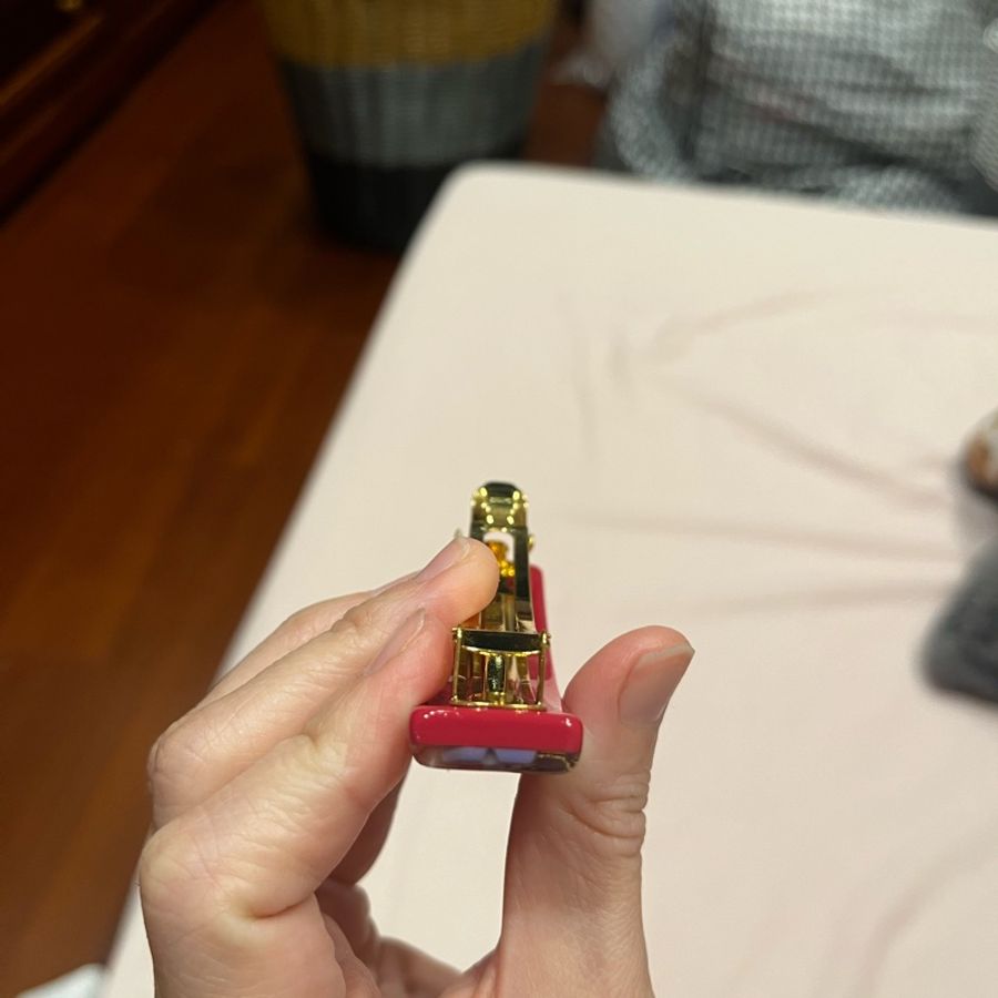 LV粉紫色髮夾-5