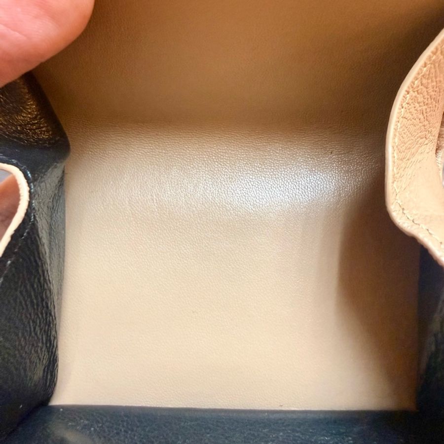 ✔️ Saint Laurent Paris YSL 聖羅蘭 魚子醬牛皮三折短夾(藕粉)-17