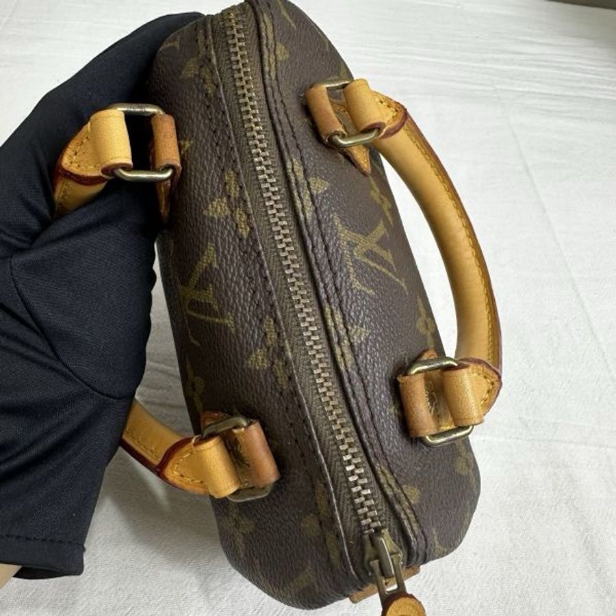 𝐋𝐨𝐮𝐢𝐬 𝐕𝐮𝐢𝐭𝐭𝐨𝐧 中古款 speed nano 手拿包 vintage 特價出清-12