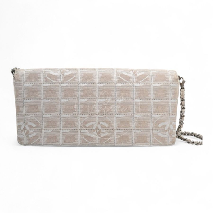 中古 Chanel 香奈兒 米色 尼龍 Travel Line旅行系列 Chocolate Bar 巧克力棒包-1