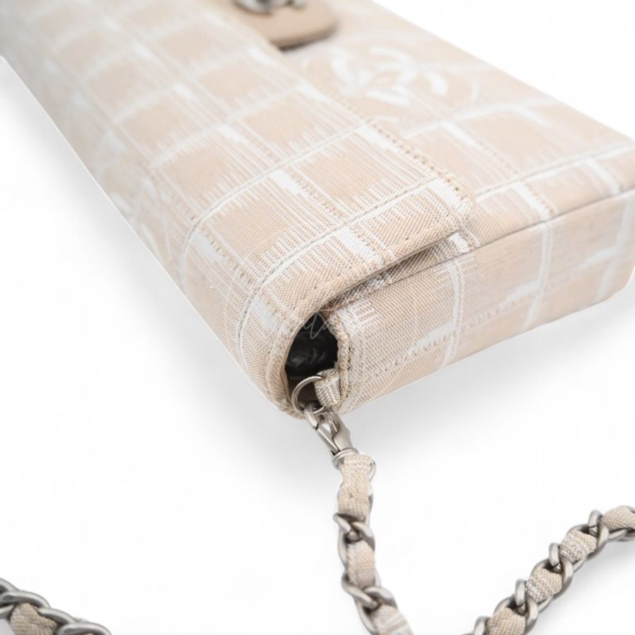 中古 Chanel 香奈兒 米色 尼龍 Travel Line旅行系列 Chocolate Bar 巧克力棒包-6