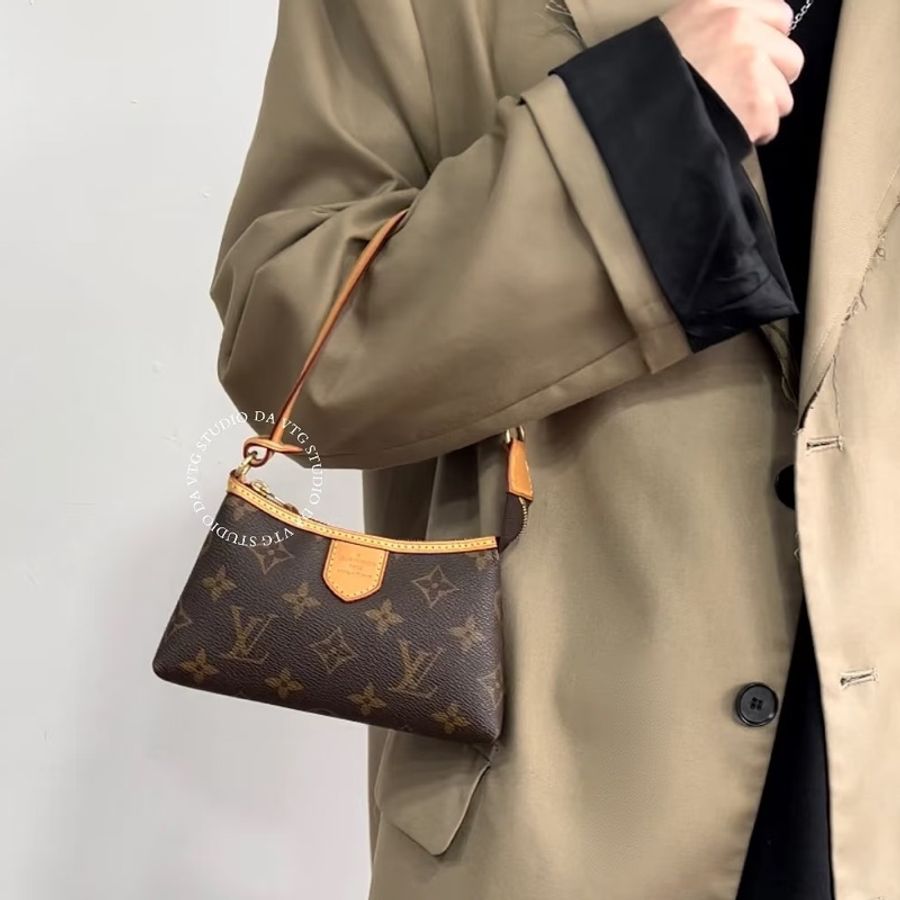 LV M40309 Delightful mini 迷你小手提手拿包晚宴包麻將包-31