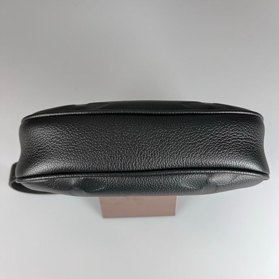 LV M82391/晶片款 黑 MINI MOON 包-4