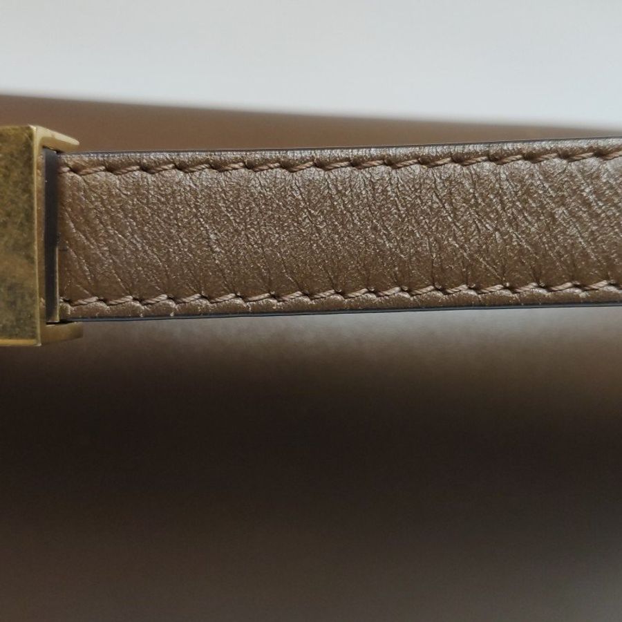 Celine Classic Box豆腐包小號牛皮純色按壓式鎖扣單肩包-10