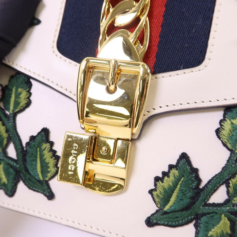 GUCCI 牛皮皮革Sylvie金扣肩背袋-8
