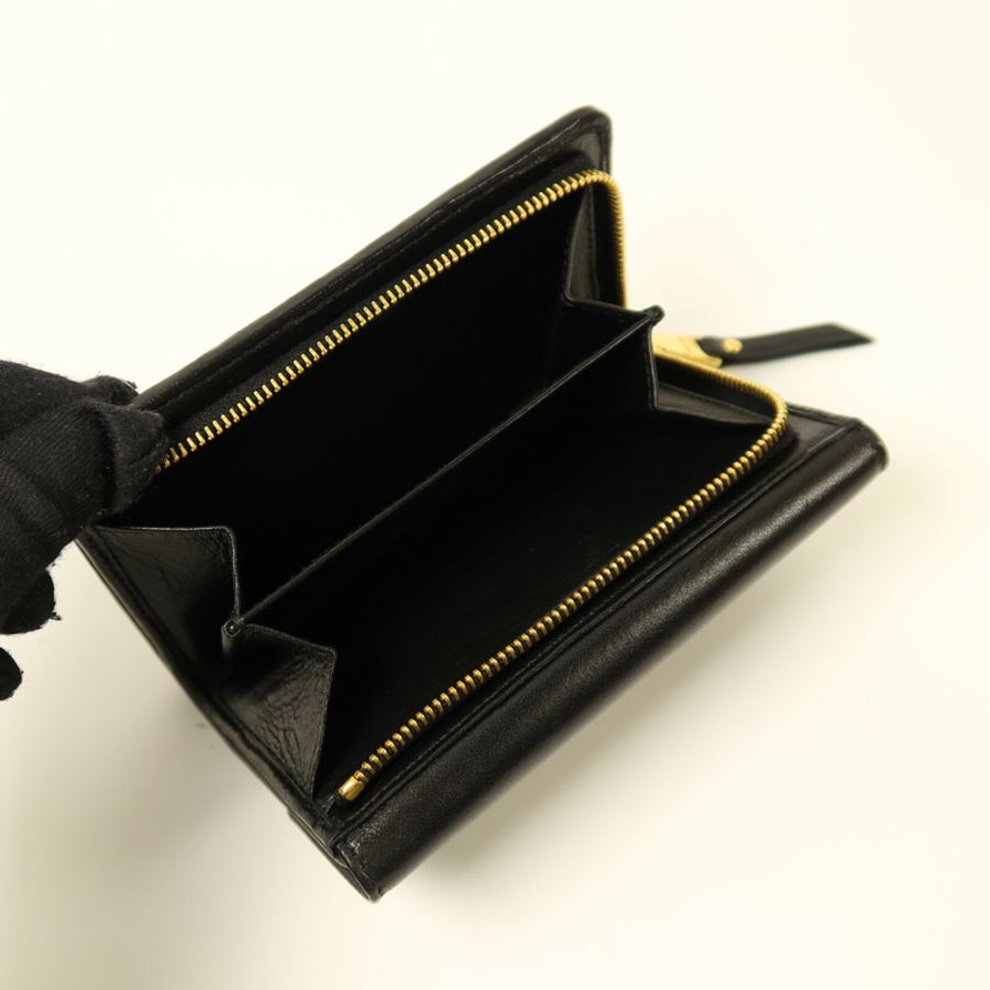 Miu Miu 羊皮皮革Wallet金扣錢包-4