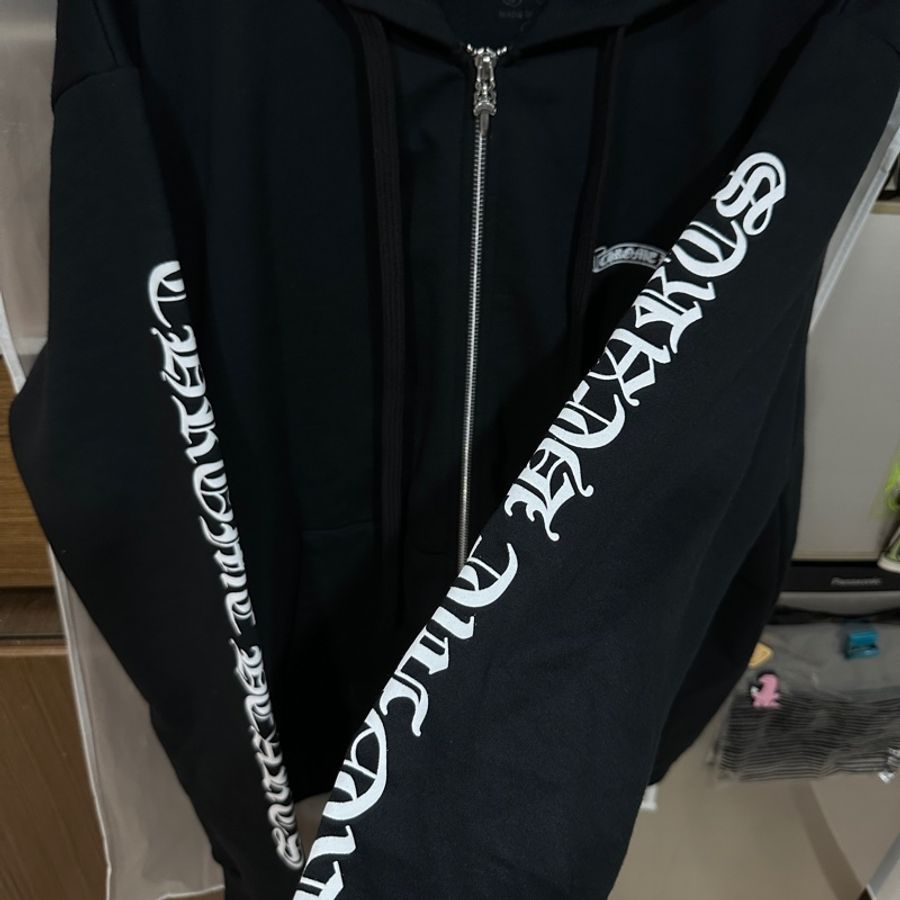 克羅心 chrome hearts 捲軸 英文 字體 外套 連帽外套-1