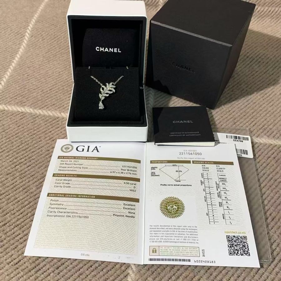 Chanel香奈兒高級珠寶PLUME羽毛滿鑽項鍊 18k白金滿天星，鑲嵌一顆0.5克拉D色主石，2021年購入-0