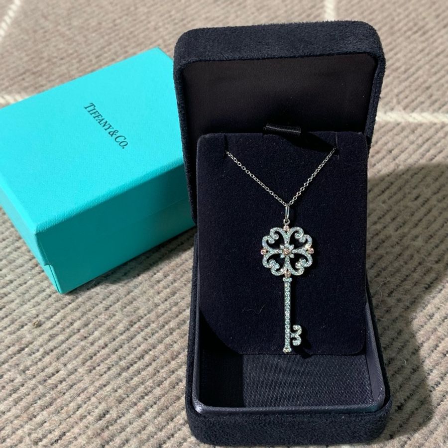 TIFFANY蒂芙尼Keys系列大鑰匙櫻花草鑰匙白金項鍊-0