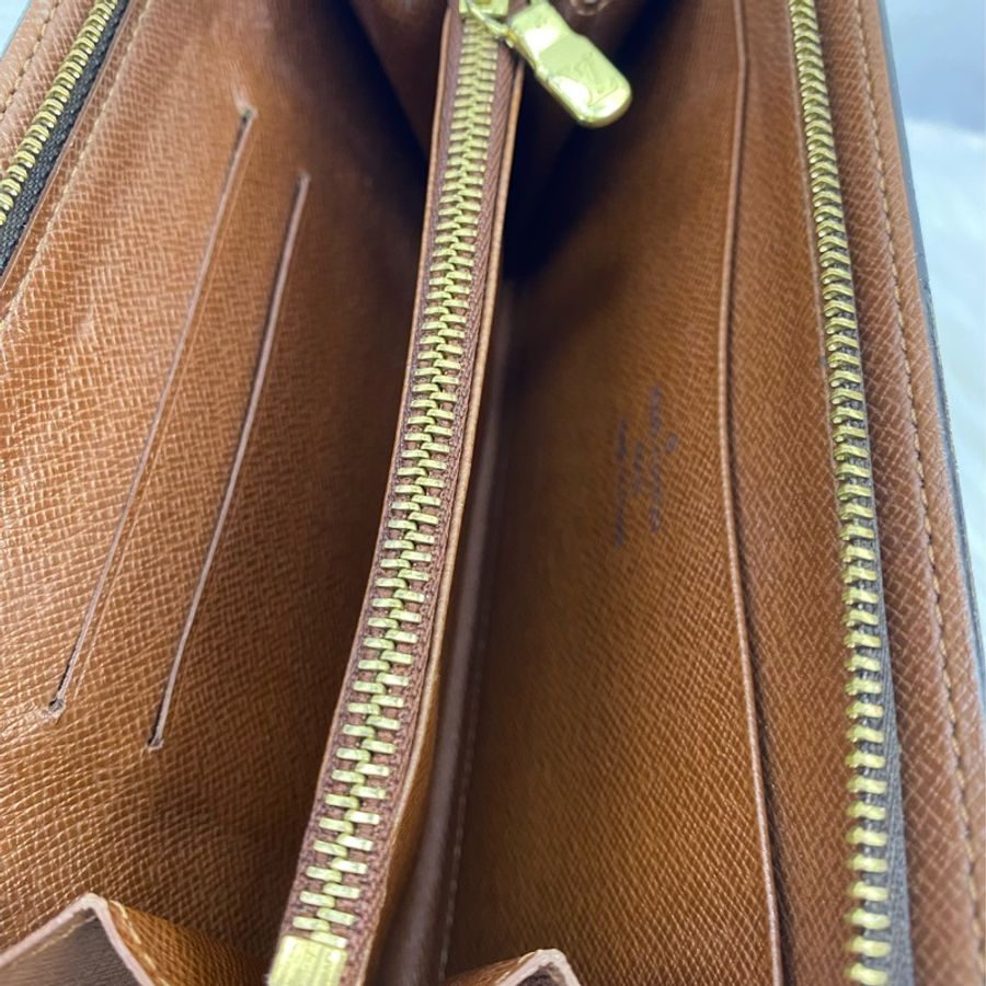 Louis Vuitton Long Wallet-13