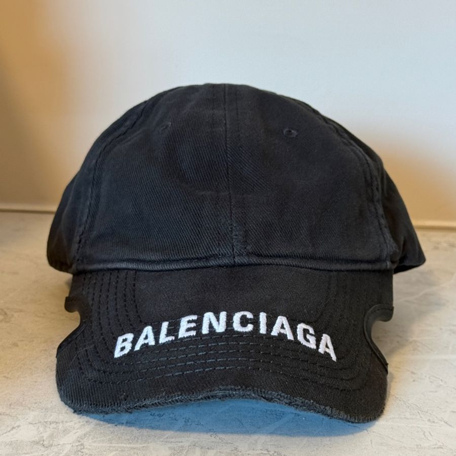 BALENCIAGA logo刺繡缺口帽簷仿舊棉質鴨舌帽(黑色)-6