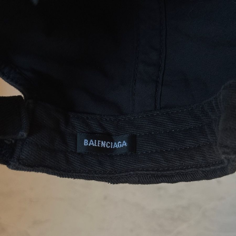 BALENCIAGA logo刺繡缺口帽簷仿舊棉質鴨舌帽(黑色)-7