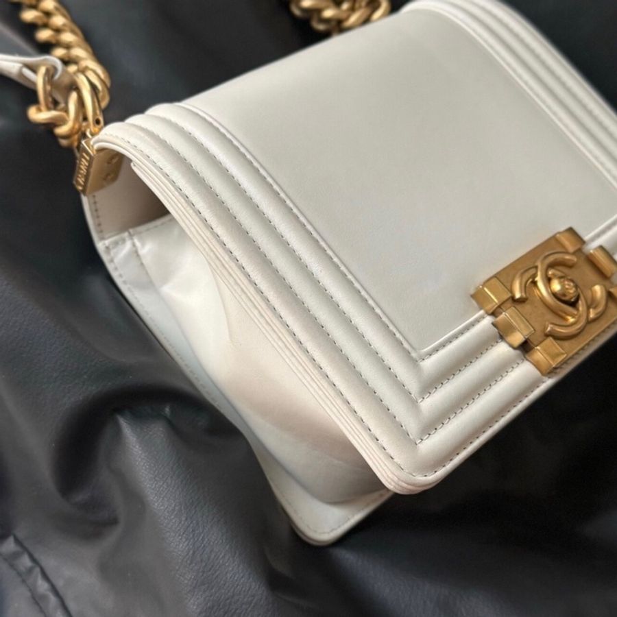 【95新 ✨撿漏價錢!】Chanel leboy mini 白色 牛皮 芯片新款-2