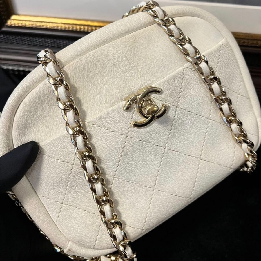【96%新 ✨ 全網最低價!】Chanel香奈兒19C白金相機鏈條包 26開 牛皮-1