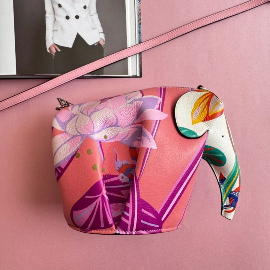 Loewe x 聯名Paula's Ibiza百合印花小牛皮可愛大象包-0