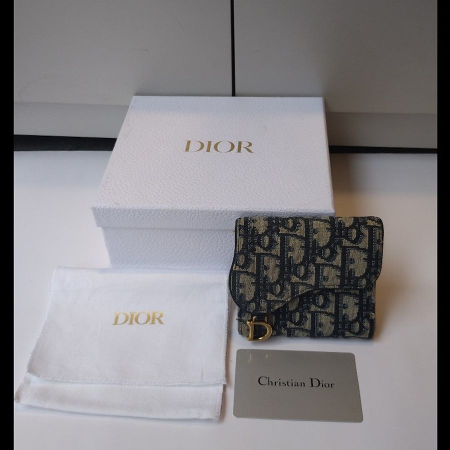 Dior 藍色緹花布D釦短夾-7