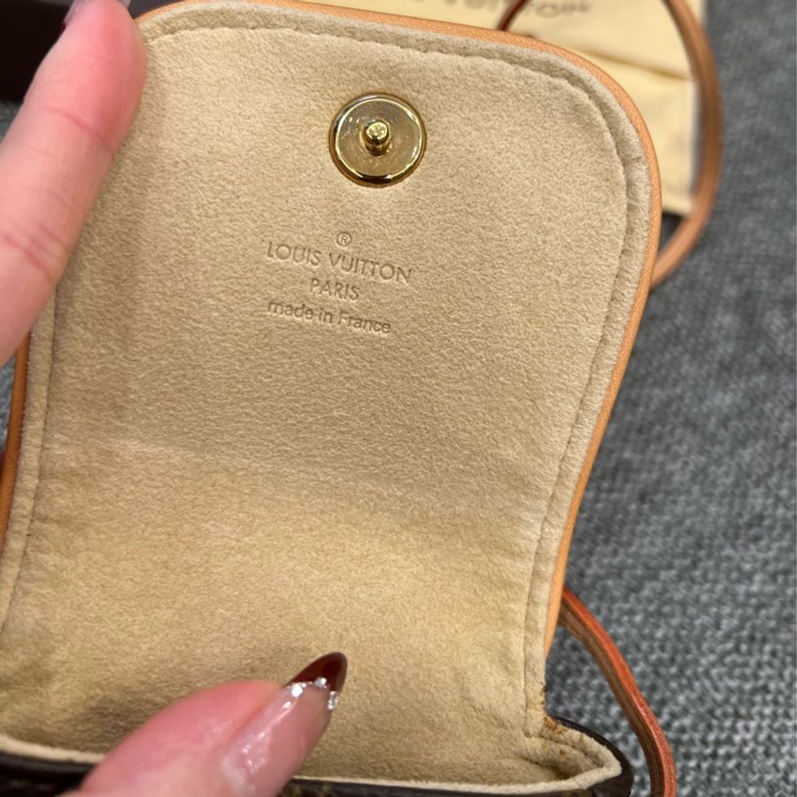 Louis Vuitton LV Vintage口红包 二手25000以上-9