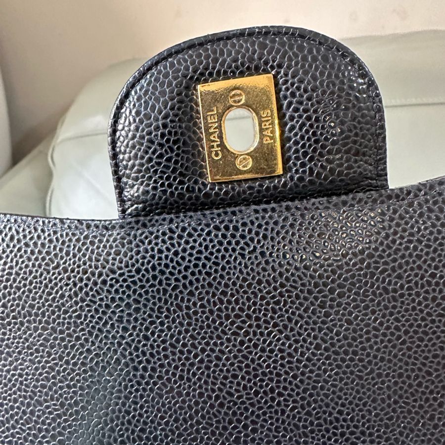 Chanel香奈兒黑金CF Jumbo大號 荔枝牛皮雙蓋鏈條包 芯片款!經典黑金配色真係冇得輸~容量超夠用-9