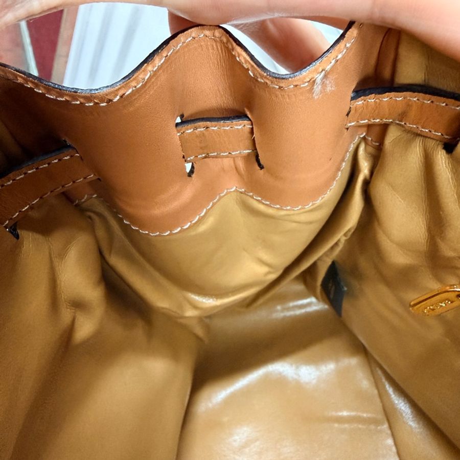 Bally Birkin款手袋 腋下包 手提包 真皮 意大利製 男女適用-21