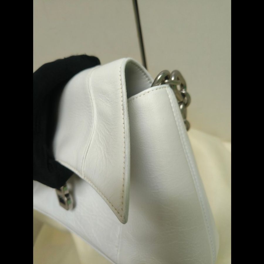 【8成新】㊣✨BALENCIAGA✨巴黎世家(贈內膽) 白色 沙漏包 牛皮 鎖鏈 背帶 肩背包 腋下包 鏈條包/二手包/二手精品/保證正品🌳二手樹屋🌳-15
