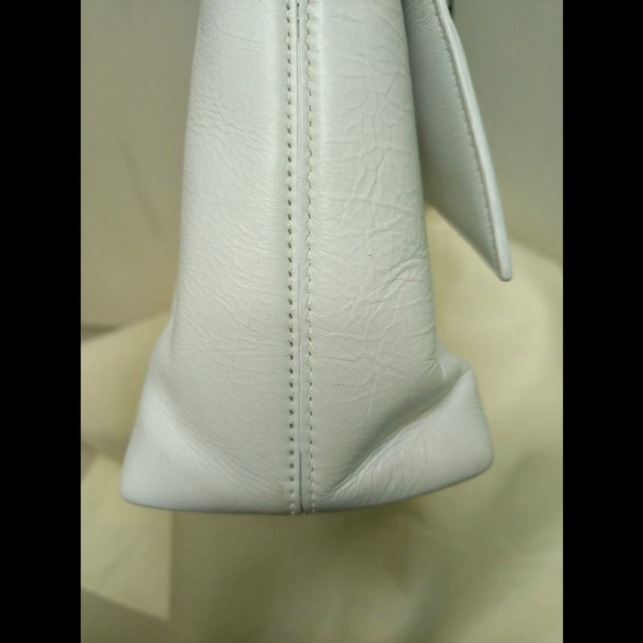 【8成新】㊣✨BALENCIAGA✨巴黎世家(贈內膽) 白色 沙漏包 牛皮 鎖鏈 背帶 肩背包 腋下包 鏈條包/二手包/二手精品/保證正品🌳二手樹屋🌳-26