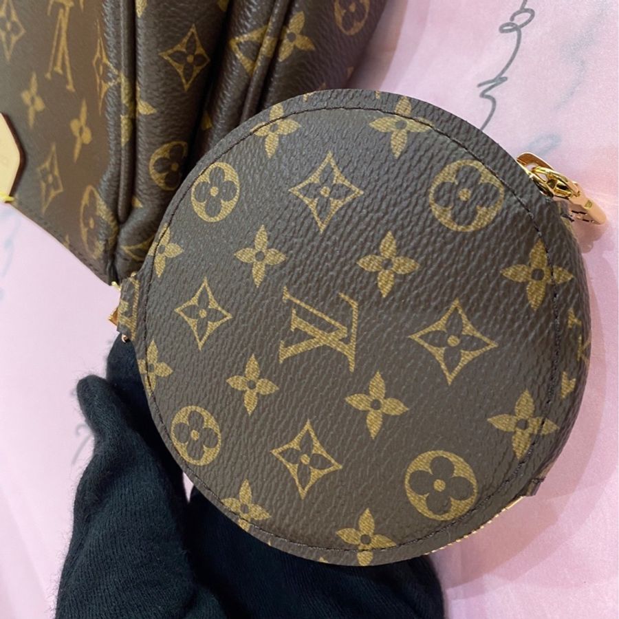 Louis Vuitton 五合一麻將包(全新)-17