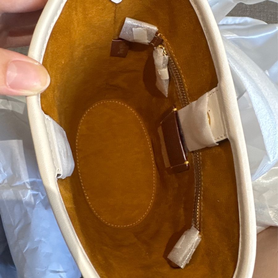 Coach DAKOTA 16 水桶包 -白色 ✨全新吊牌未拆✨-8