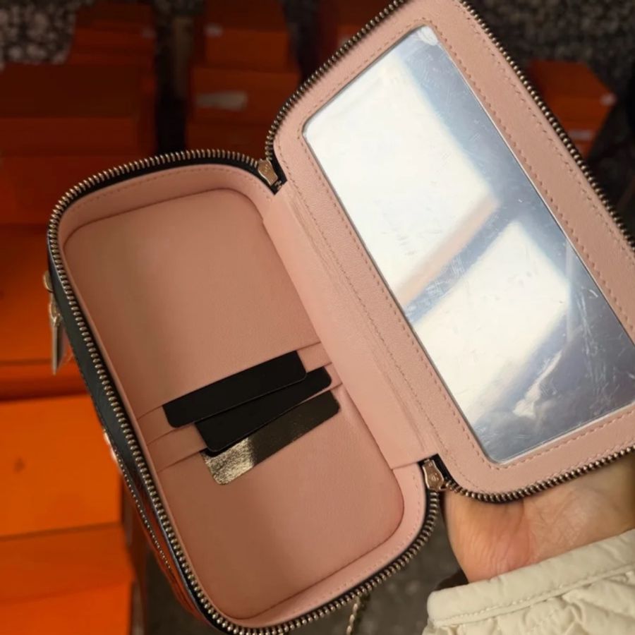 Chanel 芯片雙層相機包油蠟皮-3