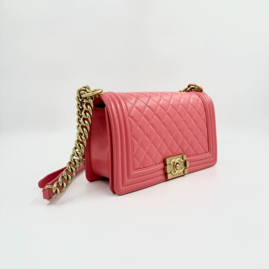 CHANEL - 粉色荔枝皮金釦BOY 25斜背包-4