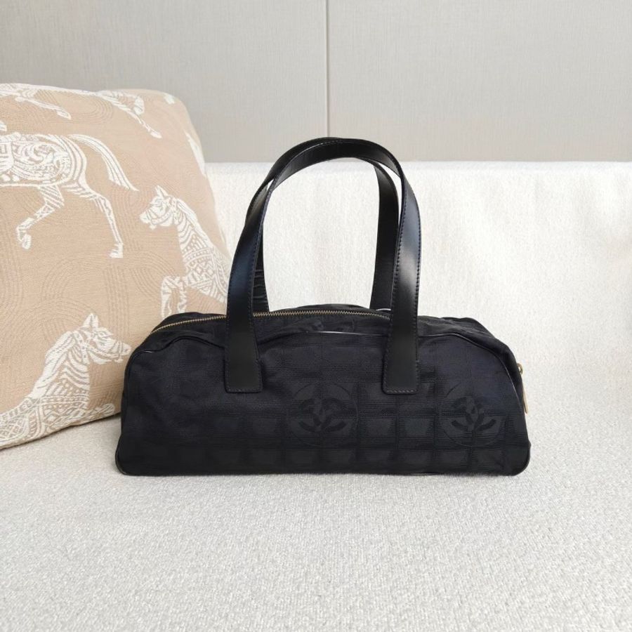 Chanel 中古冰格手提腋下包 34*11*11 98新配件塵袋-6
