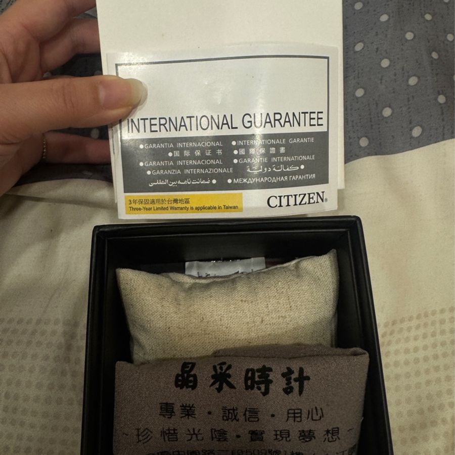 CITIZEN 星辰XC女神限定款時鈦金屬電波光動能腕錶29mm/ES9460-61L 原廠盒單保卡-18