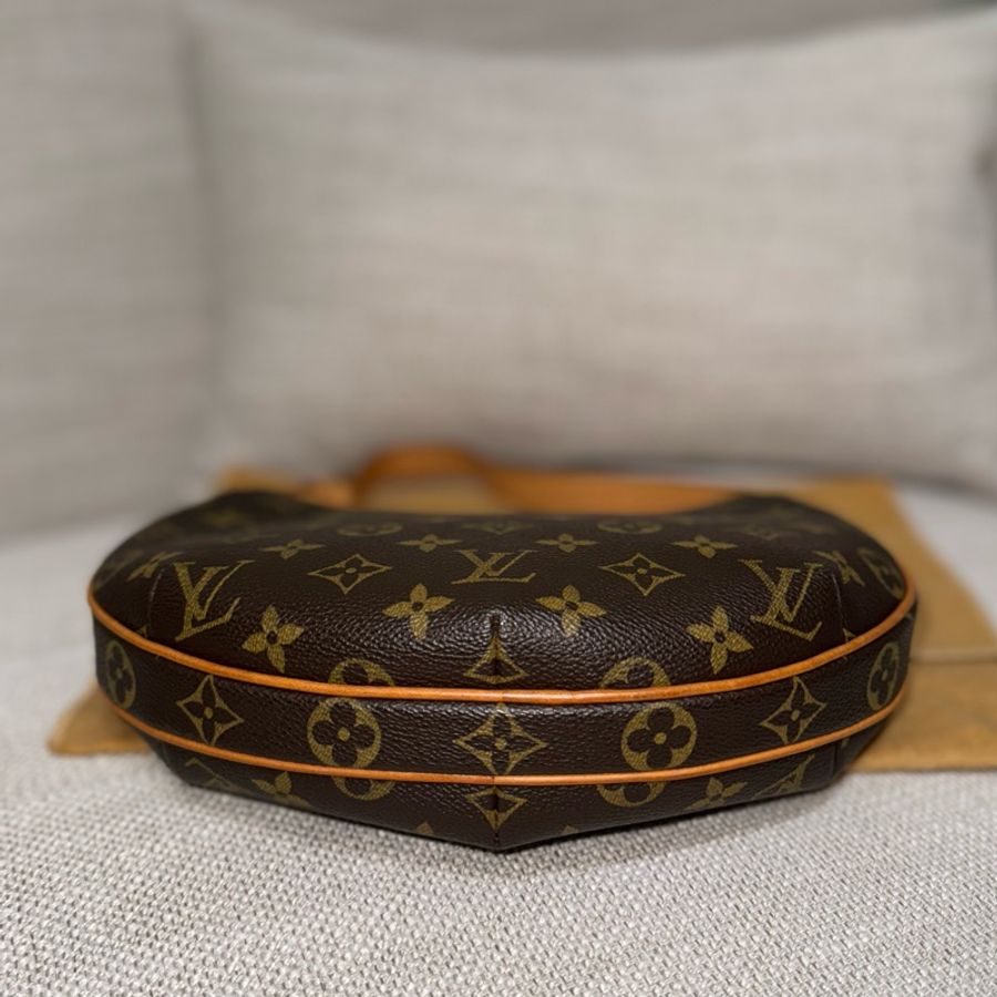 豌豆包✨稀有小號✨92新以上美品✨LV Croissant small 中古可頌包小號🥐漂亮好包況🧡豌豆包/月亮包/月牙包/LV老花肩背包/LV腋下包-4