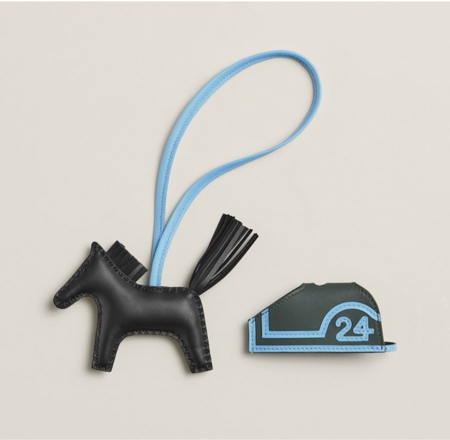 (好馬難求)新款小飛馬 Hermes Rodeo Robeo 24 PM charm-1