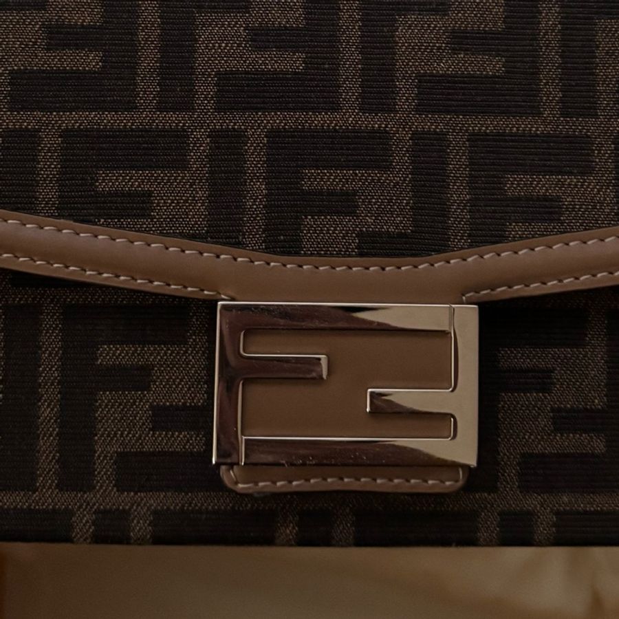 Fendi - Soft Trunk Baguette 老花帆布硬箱包-13