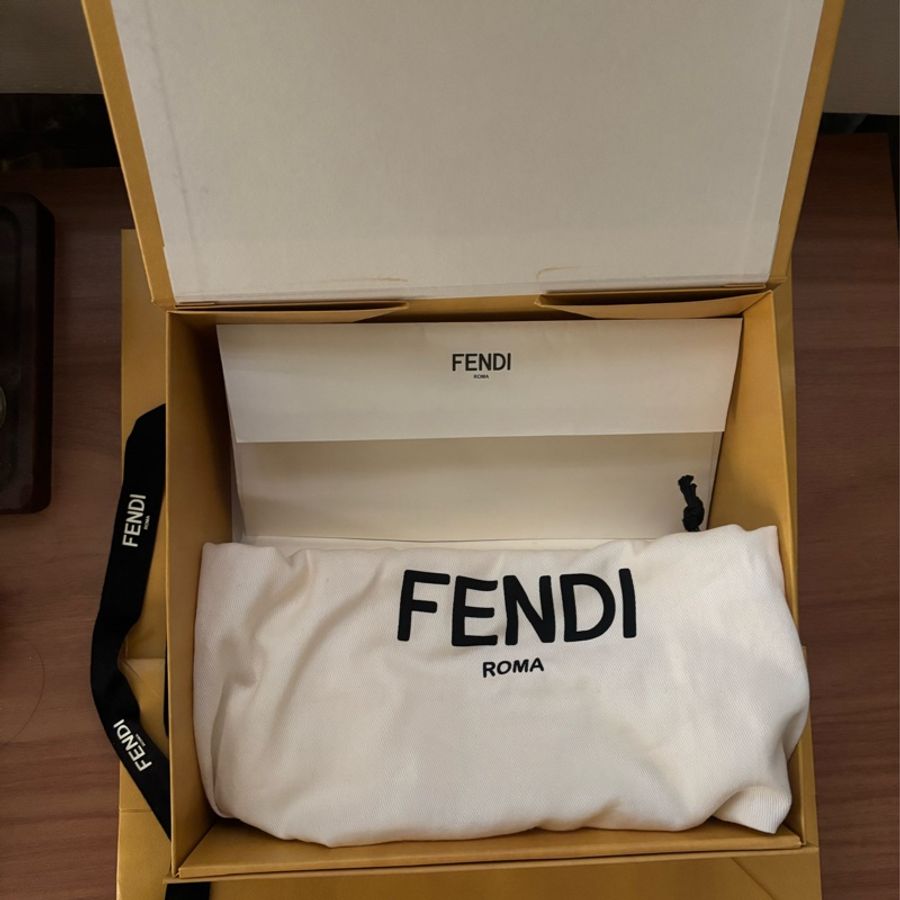 Fendi - Soft Trunk Baguette 老花帆布硬箱包-18