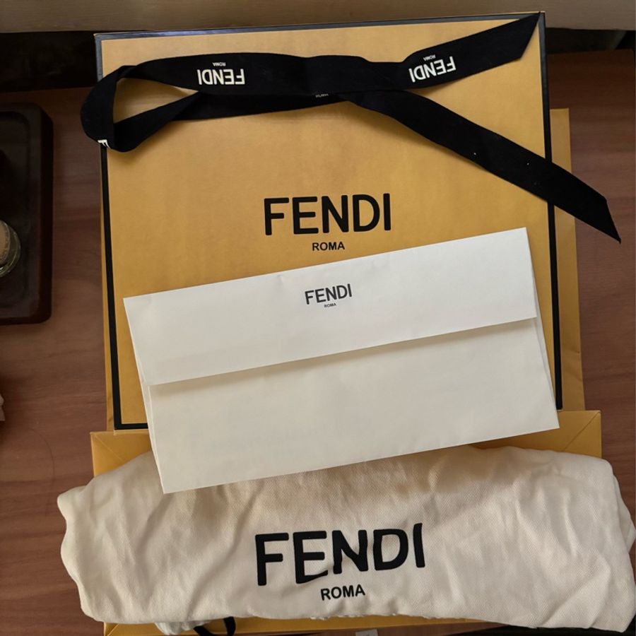Fendi - Soft Trunk Baguette 老花帆布硬箱包-19