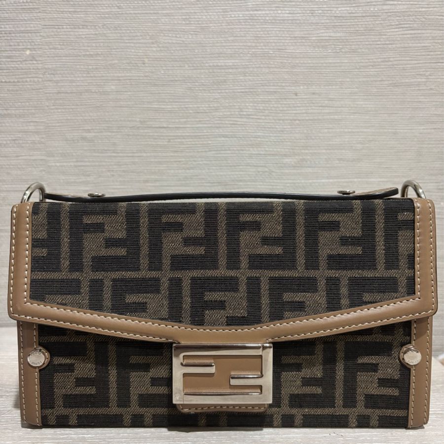 Fendi - Soft Trunk Baguette 老花帆布硬箱包-7