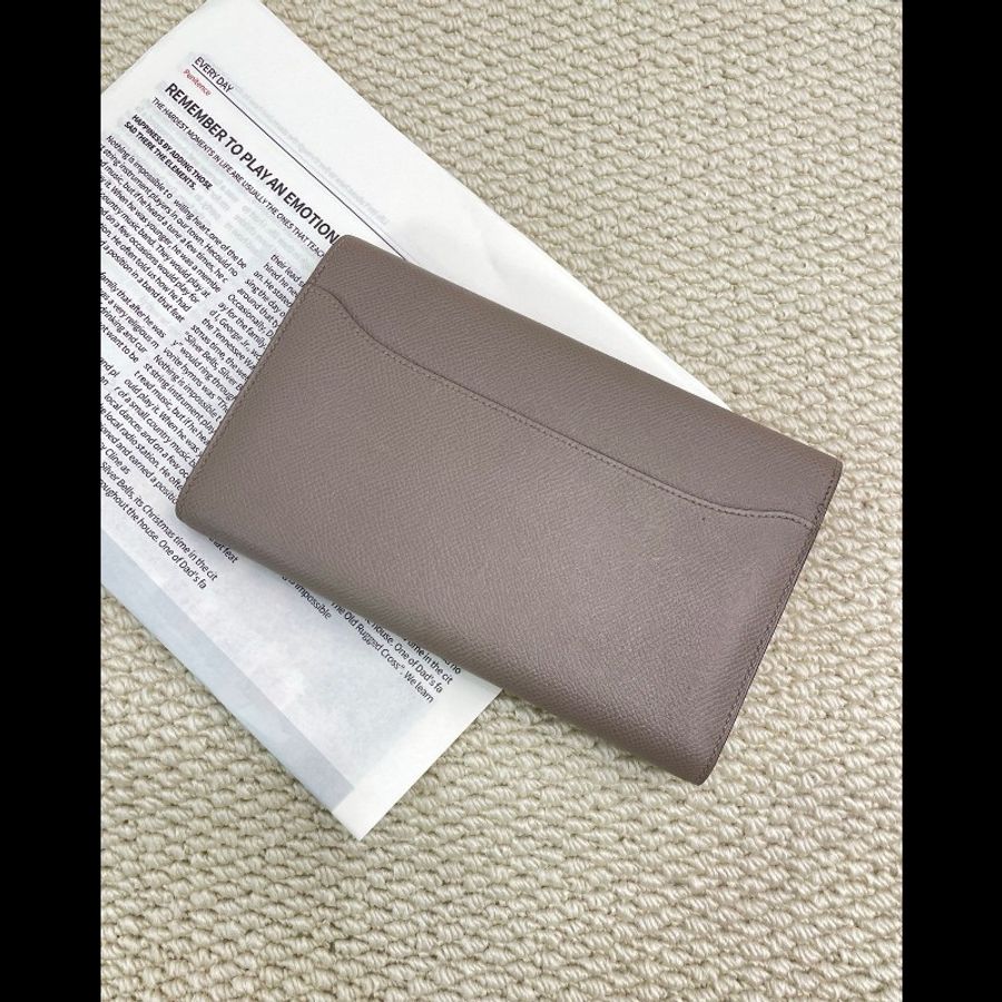 Hermes Constance Long Wallet
康康長款钱包
銀河灰金扣-2