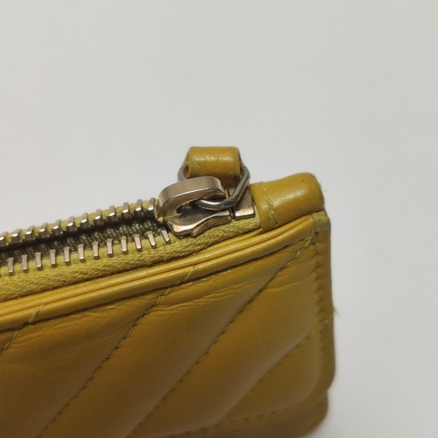 Chanel 2.55Bag油蠟皮純色V紋矩形旋扣卡包-9