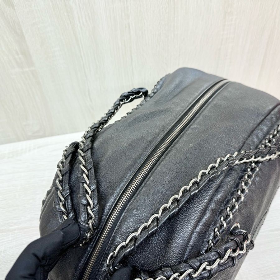 Chanel黑牛皮vintage 保齡球皮穿鏈包-6
