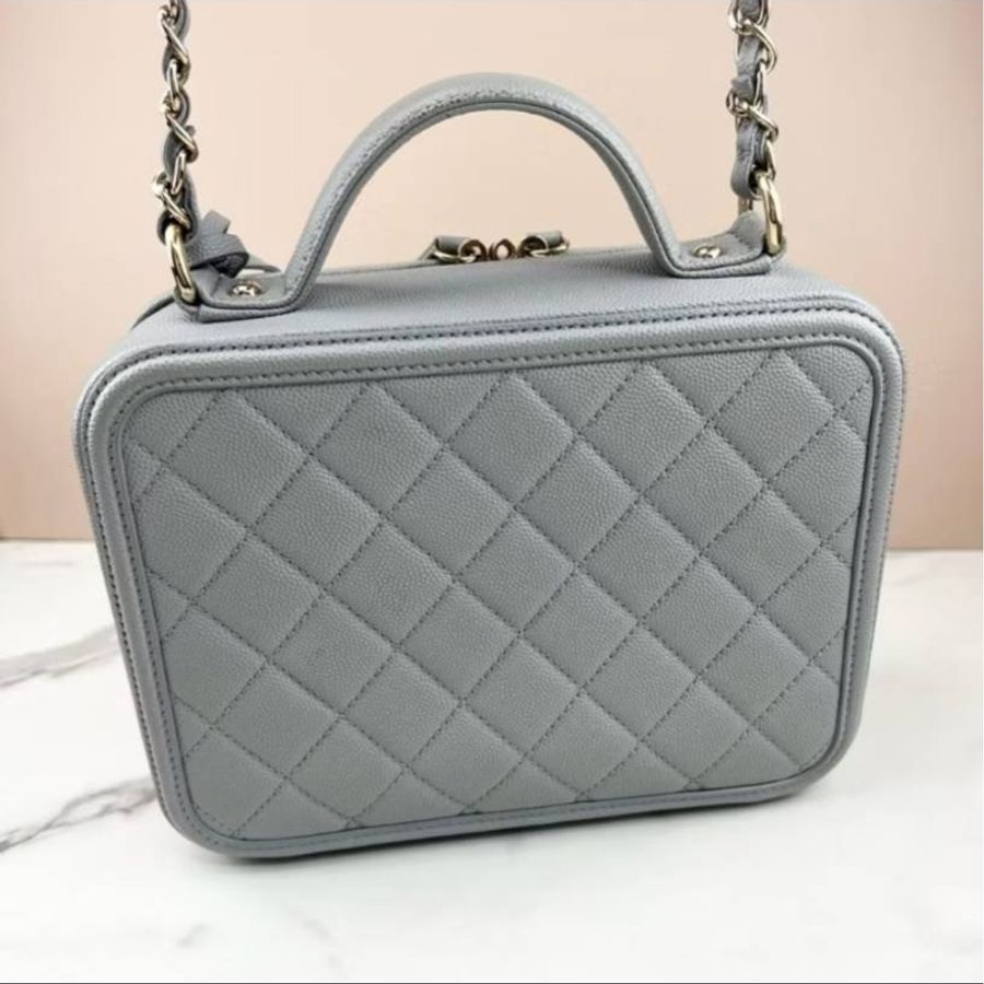 大全配台灣購證二手正品chanel A93343vanity case 21cm 相機包 荔枝牛-1