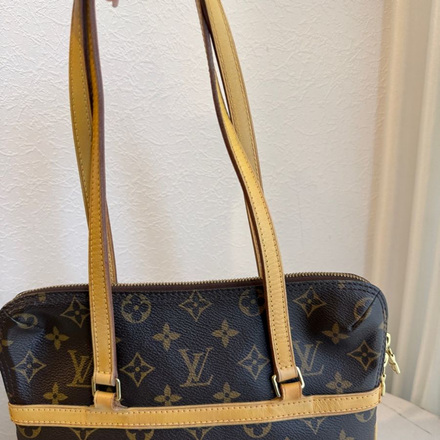 Lv 枕頭肩背包 絕版款-16