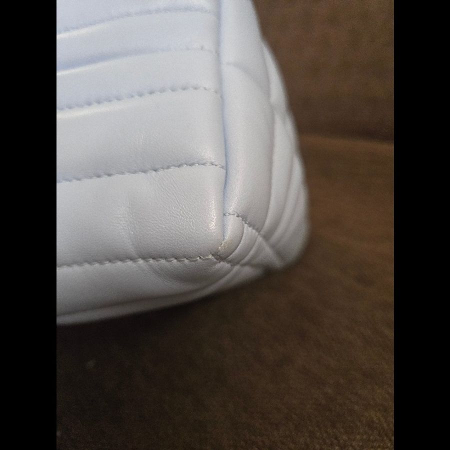 Burberry經典Lola系列羊皮斜揹包(淡藍色)-8