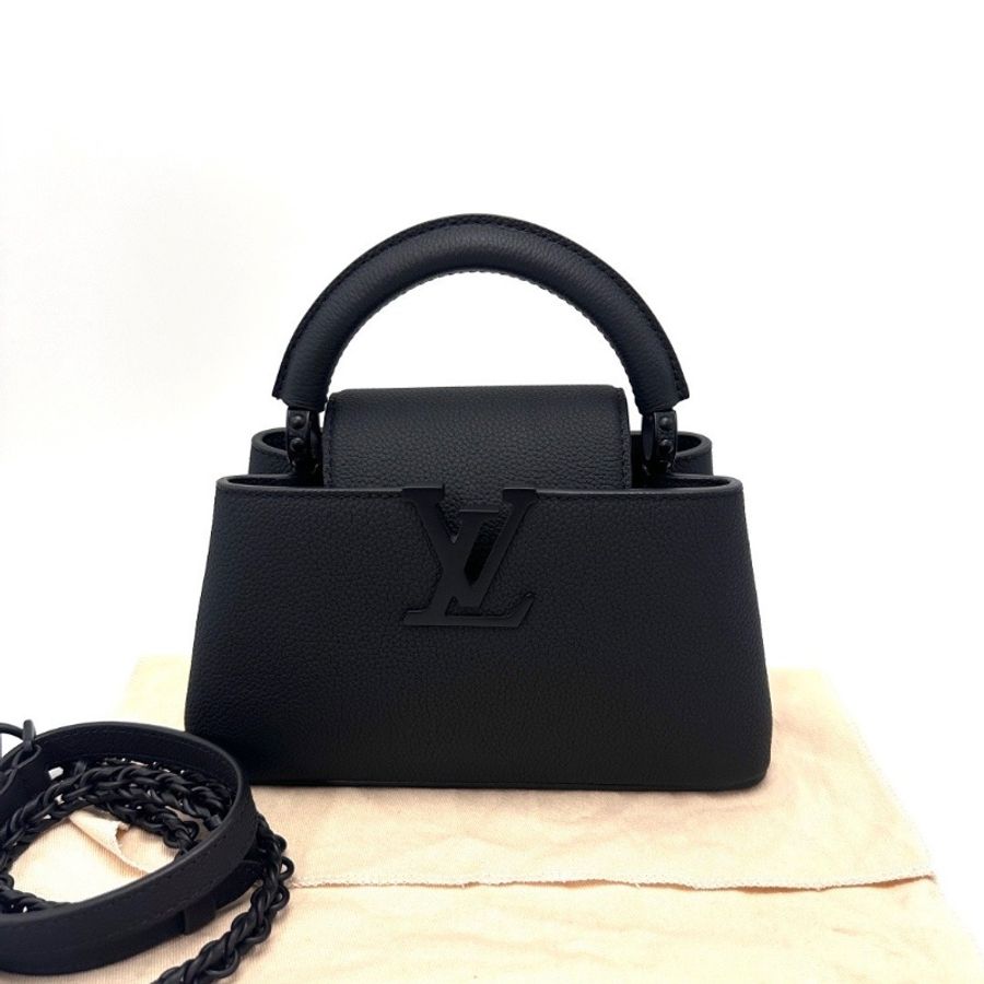 LV 磨砂黑Capucines mini手提斜背包芯片款22*12*7 99新配件塵袋-1