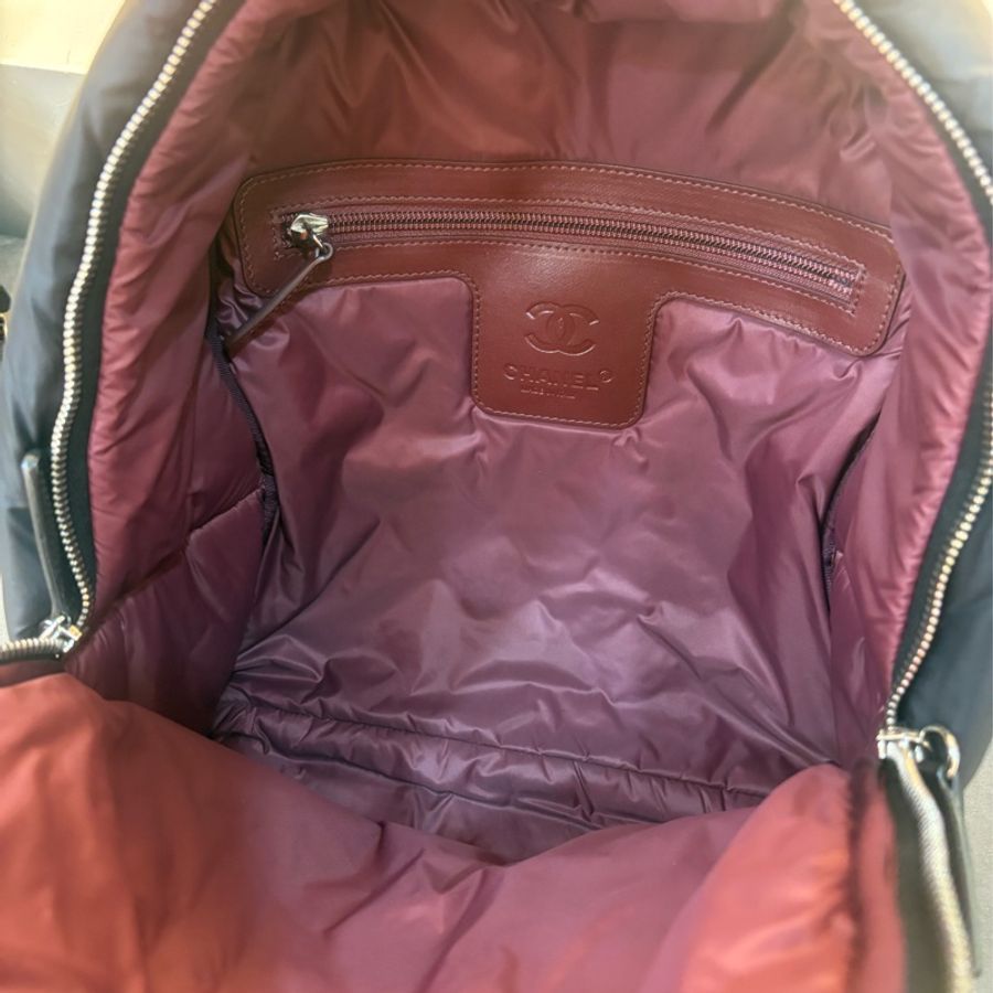 香奈兒 chanel 黑色空氣後背包-5