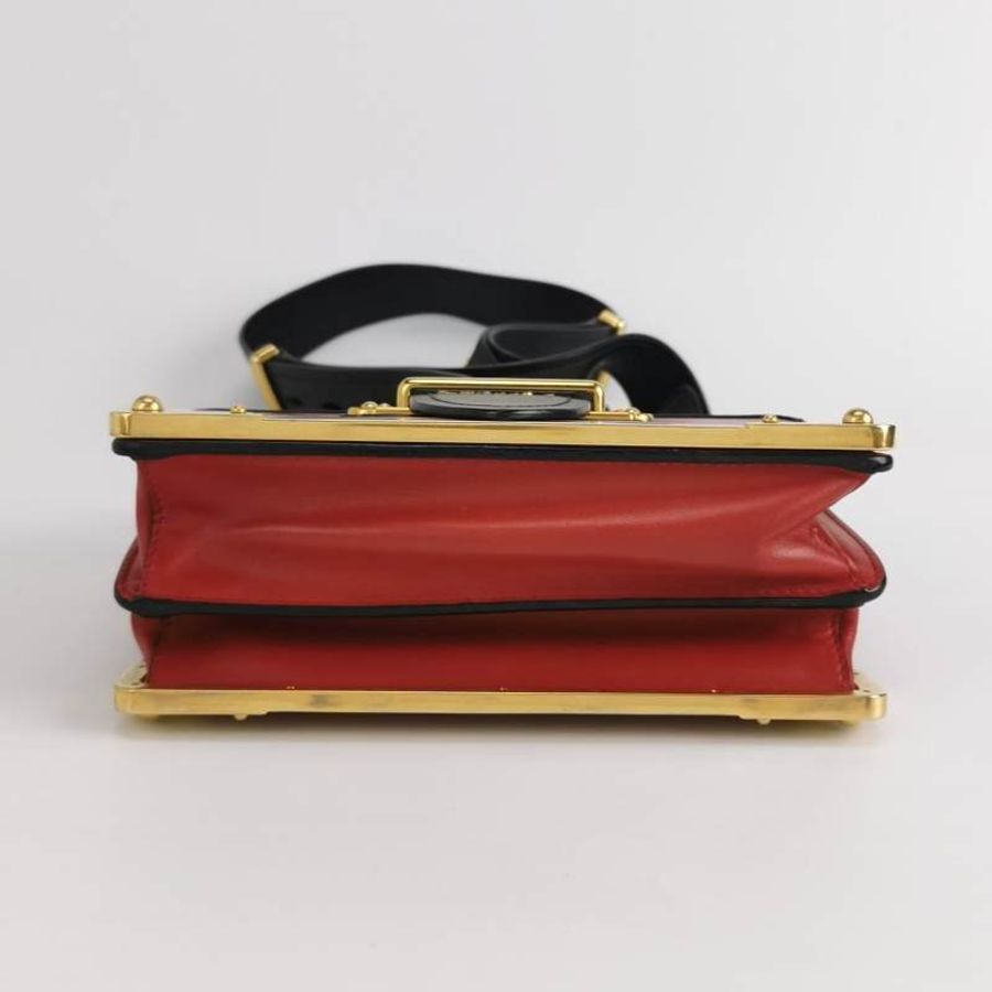 Prada Cahier牛皮撞色字母logo插扣斜挎包單肩包-5