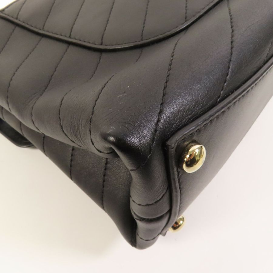 CHANEL 牛皮皮革Chain Shoulder金扣手挽肩背兩用袋-11