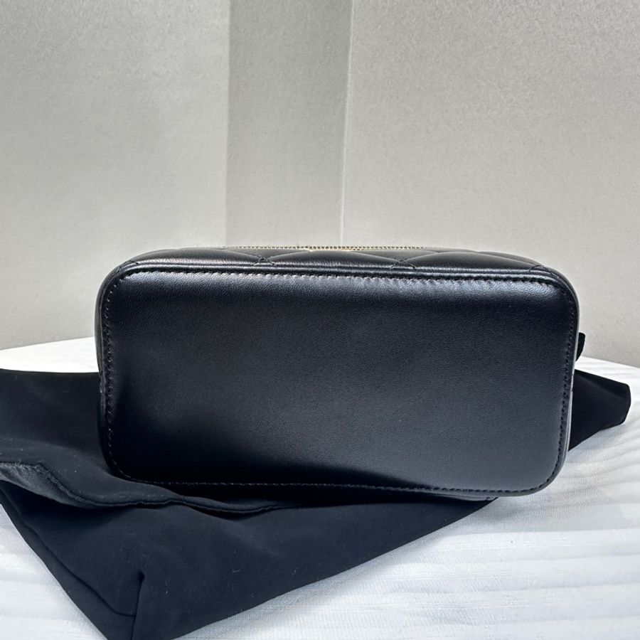 香奈兒/Chanel Vanity Case 黑色羊皮菱格紋長盒子斜背包 17x9.5x8cm-5